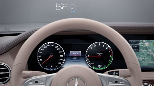 Mercedes Classe S vue haute volant