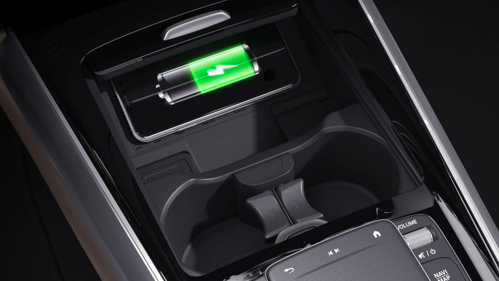 Mercedes EQA équipement recharge smartphone