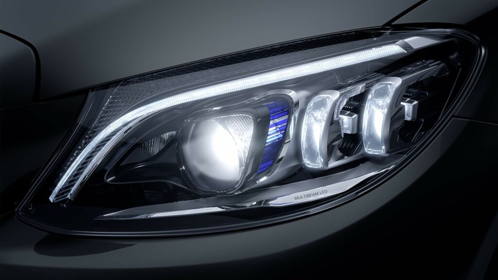 Mercedes Class C Coupé - Design - options - MULTIBEAM LED