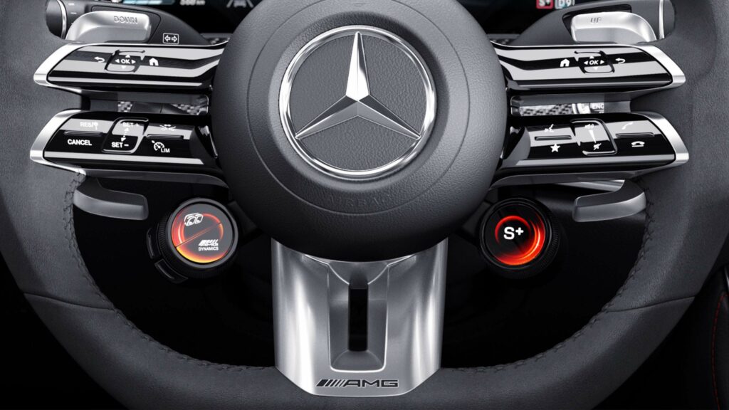 Classe E coupé AMG - Touches au volant AMG Drive Unit​