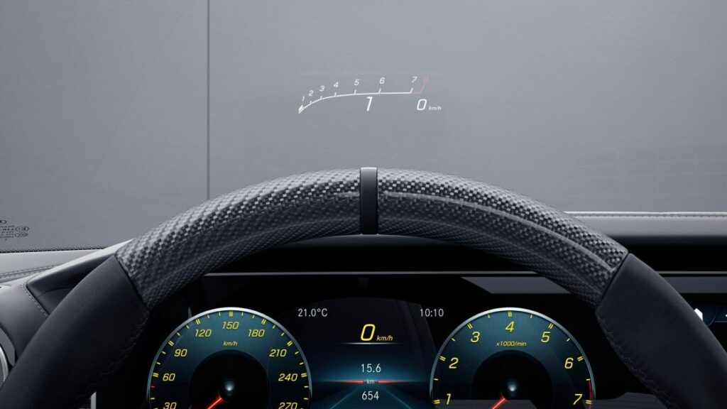 Mercedes-AMG GT 4 portes - Aide à la conduite